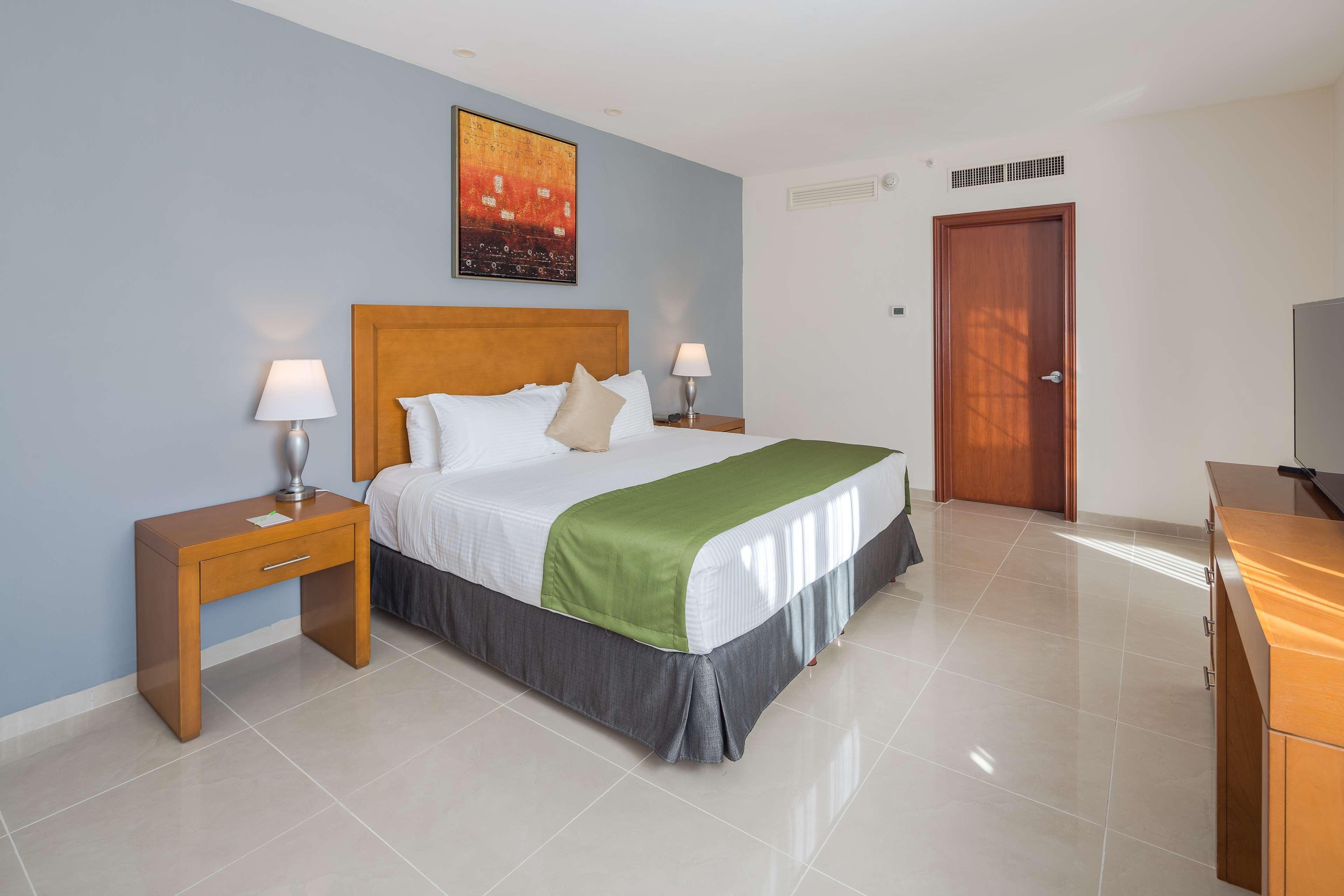 Hotel Wyndham Garden Playa del Carmen Habitación foto